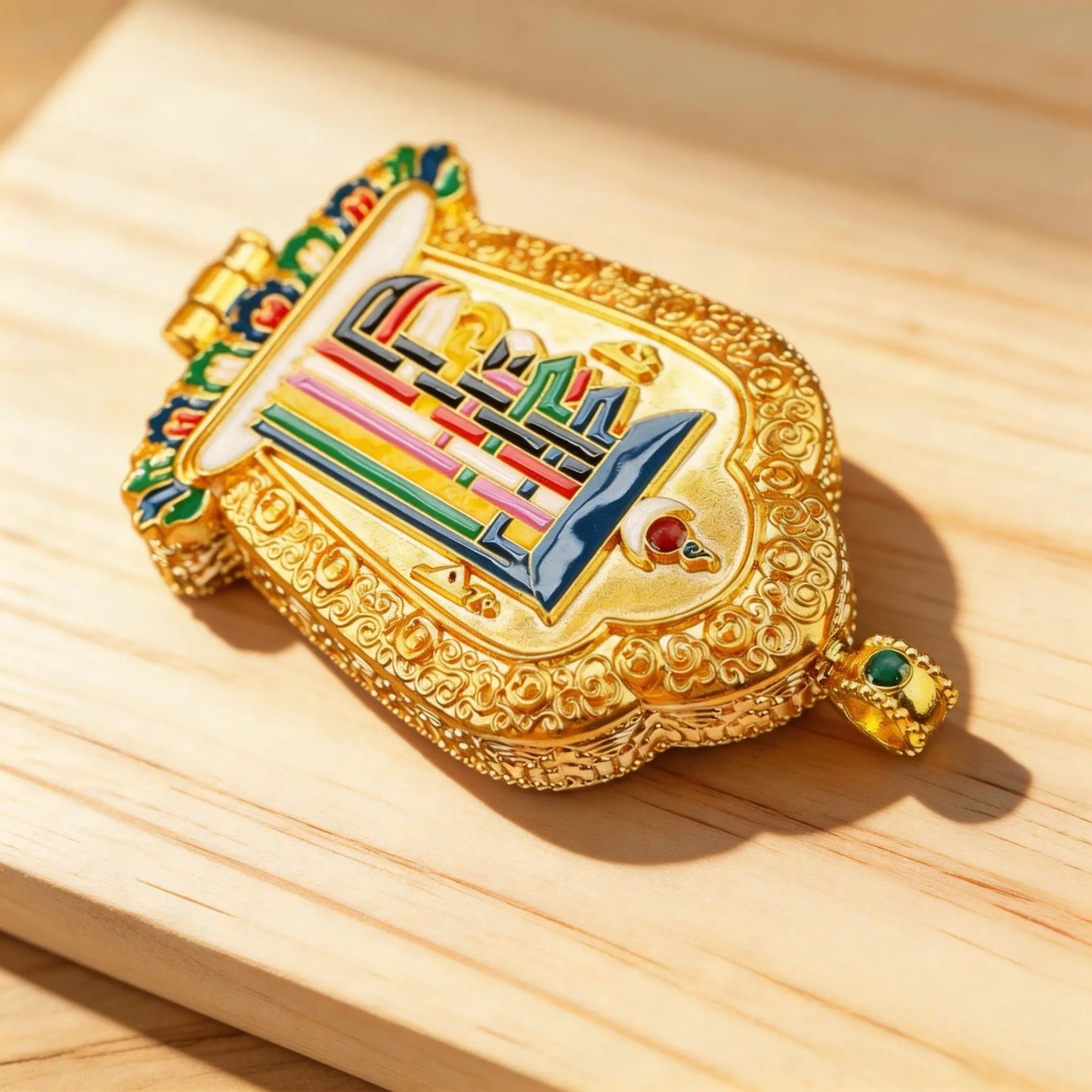 Gawu Box Nepal Tibetan Ritual Instrument Portable Buddha Box Hand-Painted Ten Freedoms Pendant