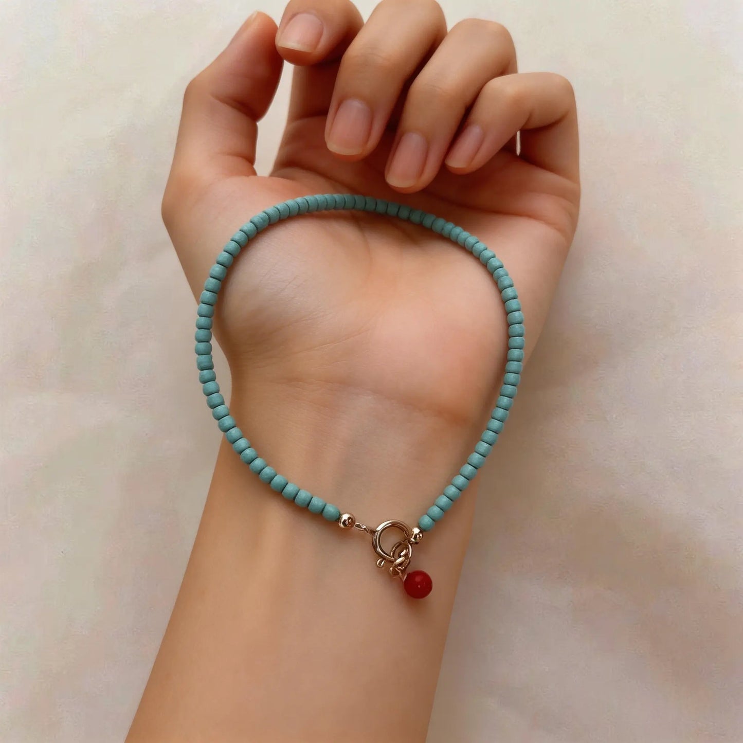Natural small turquoise and southern red agate bracelet, color-blocking wrist beads, layered wearing