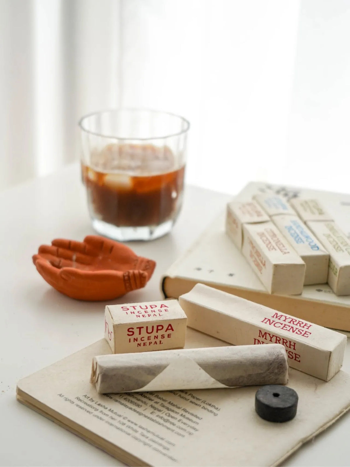 Stupa Incense Nepal – Handmade Himalayan Dhoop Sticks (Sandalwood & Basil)